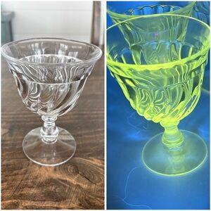 Set of 5 Vintage Fostoria Colony Glass Water Goblets GLOWS WITH 365NM UV
